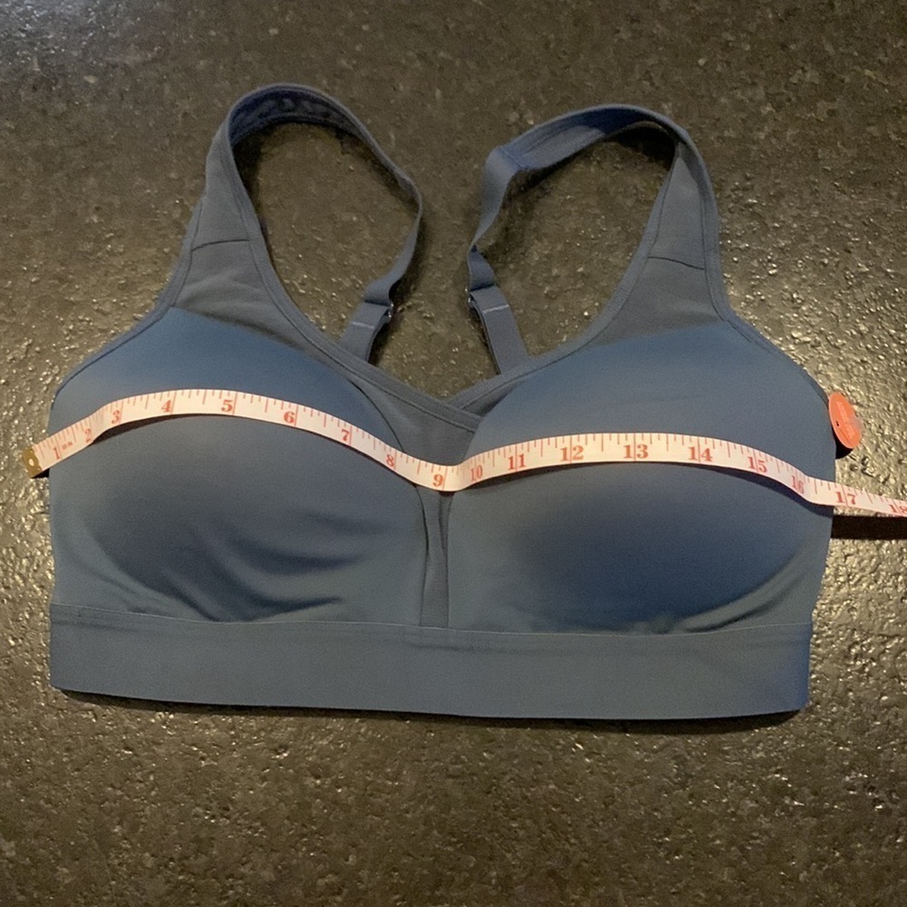 Champion 9 bra navy blue new year resolution work out wear nwt